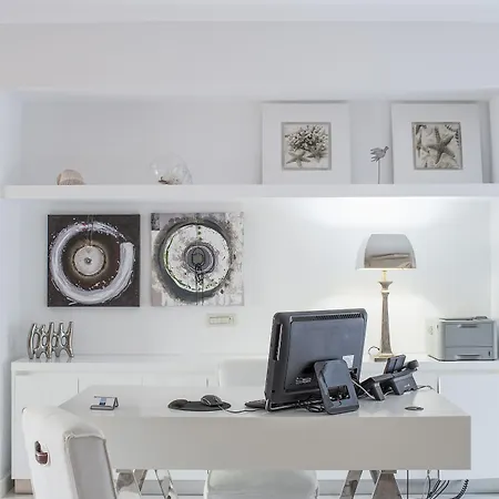 Отель Delight Boutique - Small Luxury Of The World (adults Only)