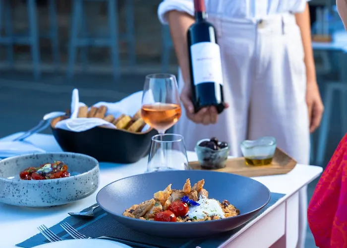 Delight Boutique - Small Luxury Of The World (adults Only) Hotell Agios Ioannis Diakoftis