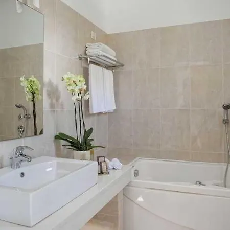 Delight Boutique - Small Luxury Of The World (adults Only) 5*