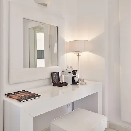 Delight Boutique - Small Luxury Of The World (adults Only) Hotel